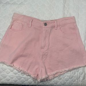 Lulu Sidonio pink jean shorts size M. Brand new